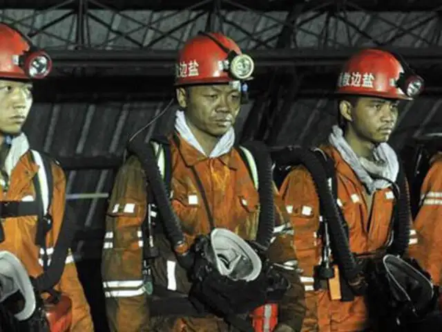 Explosión de gas en una mina de carbón dejó 14 muertos en China
