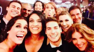 A los 40: Bruno Ascenzo celebra estreno con un ‘selfie’ al estilo Hollywood
