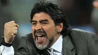 Difunden foto que muestra a Diego Maradona flaco y musculoso