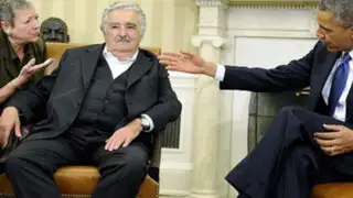 Presidente Mujica pide a Obama prestar atención a disputa con tabacalera