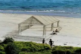 FOTOS: dibujos 3D sobre la arena que confundirán tu percepción visual