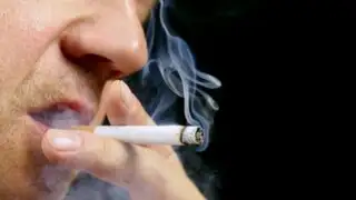 Reino Unido: sostienen que fumar aumenta y no elimina el estrés