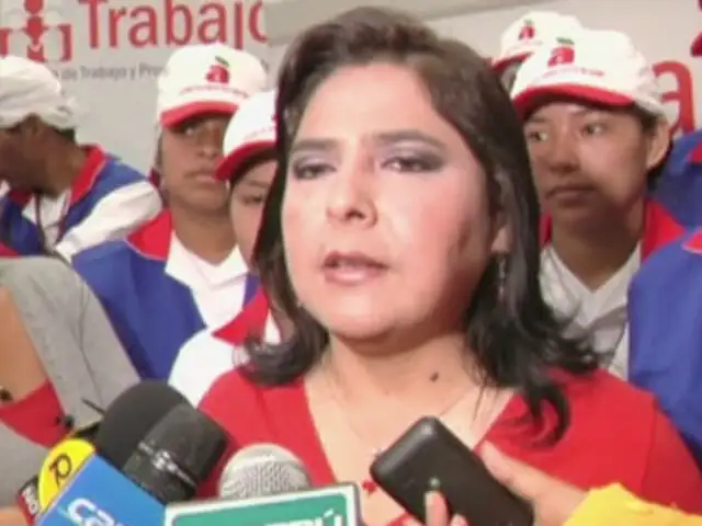 Ministra Jara niega aportes de mineros informales a la campaña de Humala