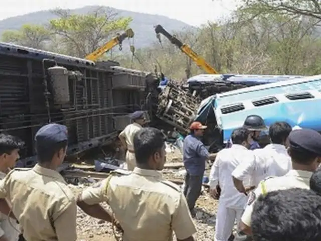 Un choque entre ferrocarril y un jeep dejó 13 muertos en la India