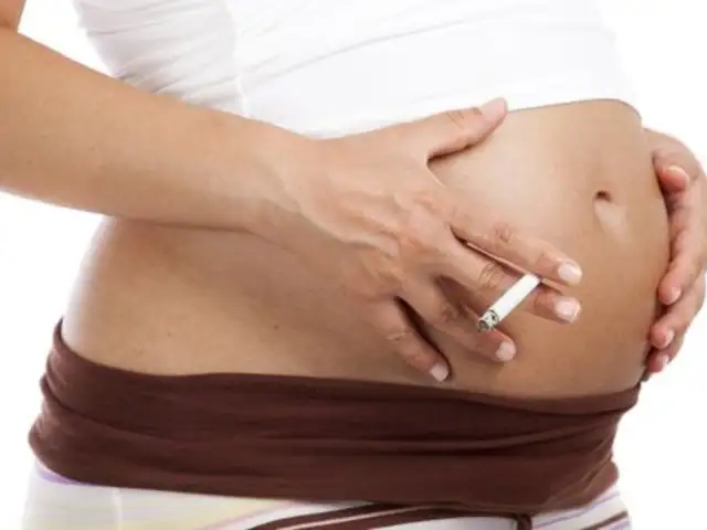 Entérese cuáles son las consecuencias de fumar durante el embarazo