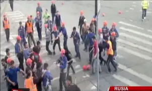 VIDEO: obreros de construcción protagonizaron batalla campal en Rusia