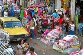 Registran que más de cinco mil ambulantes copan las calles del Centro de Lima