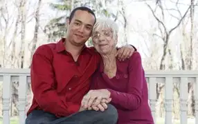 EEUU: hombre de 31 años asegura estar muy enamorado de su novia de 91