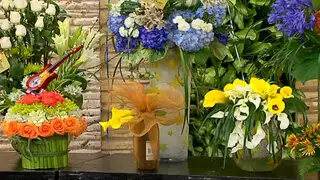 Aprenda como realizar arreglos florares para regalar por el Día del Padre