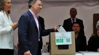 Colombia: acusan a reelecto presidente Juan Manuel Santos de comprar votos
