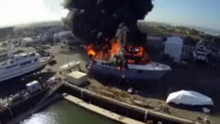 VIDEO: drone capta incendio de un yate valorizado en 24 millones dólares