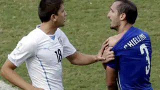 Brasil 2014: uruguayos llaman “llorón” a Chiellini por decir que Suárez lo mordió