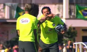 Mundial 2014: Fred imita a Suárez y muerde a Marcelo en el entrenamiento de Brasil