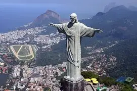 Desde Brasil: Joanna Boloña frente al majestuoso Cristo de Corcovado