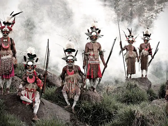 Impresionantes fotos que resumen la vida en las tribus más remotas del mundo