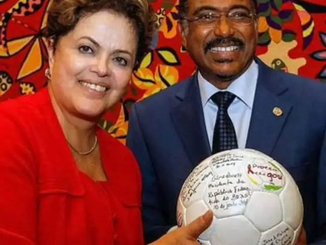 Dilma Rousseff: Brasil está preparado para la Copa, dentro y fuera del campo