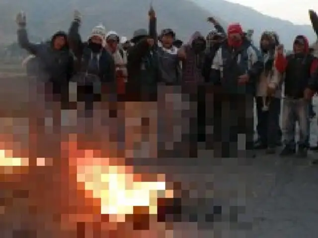 Pobladores golpearon y quemaron vivo a sujeto que robó 18 ovejas en Puno