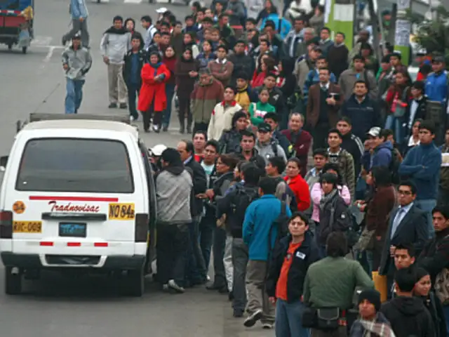 Grupo de transportistas anunciaron paro de transportes por 24 horas