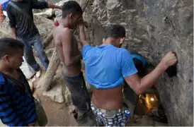 Honduras: intensifican labores de rescate de 11 mineros atrapados