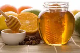 Entérese cómo recuperarse de enfermedades respiratorias con la miel y limón