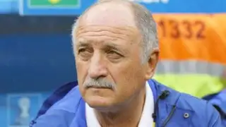 Luiz Felipe Scolari renunció como técnico de la selección brasileña
