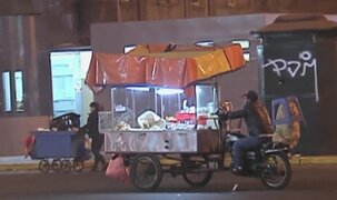 Centro de Lima: continúa el comercio informal en horas de la madrugada