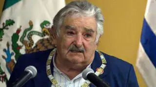 Presidente de Uruguay aseguró que Luis Suárez necesita acudir a un psiquiatra