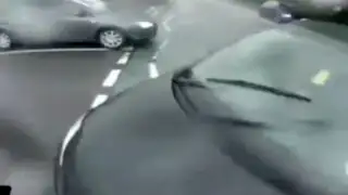VIDEO: ciclista graba con cámara GoPro su brutal choque contra un auto