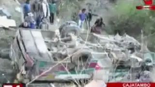 Aumenta a 18 el número de muertos tras despiste de cúster en Cajatambo