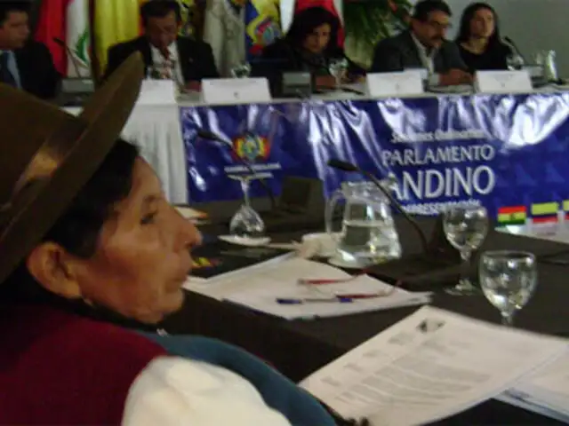 Parlamento Andino aprueba la creación de un organismo contra el feminicidio