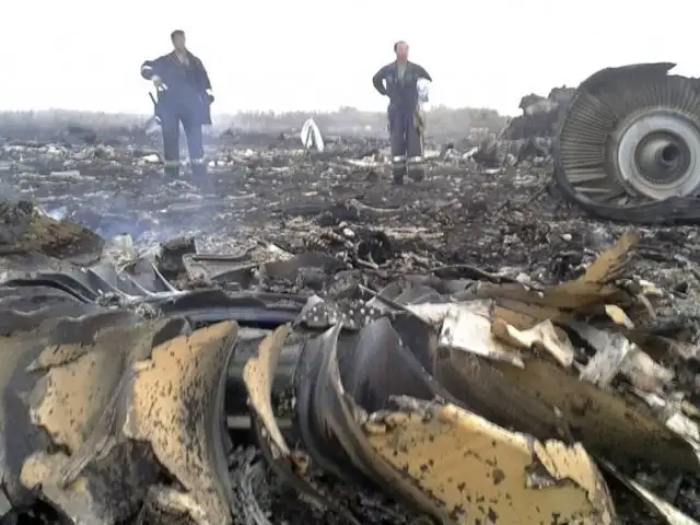 Rusia y Ucrania se culpan por atentado de avión Malaysia Airlines