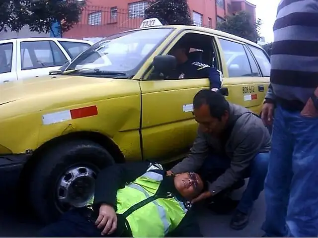 Taxista ebrio arrastró por dos cuadras a  un miembro del Serenazgo en Lince