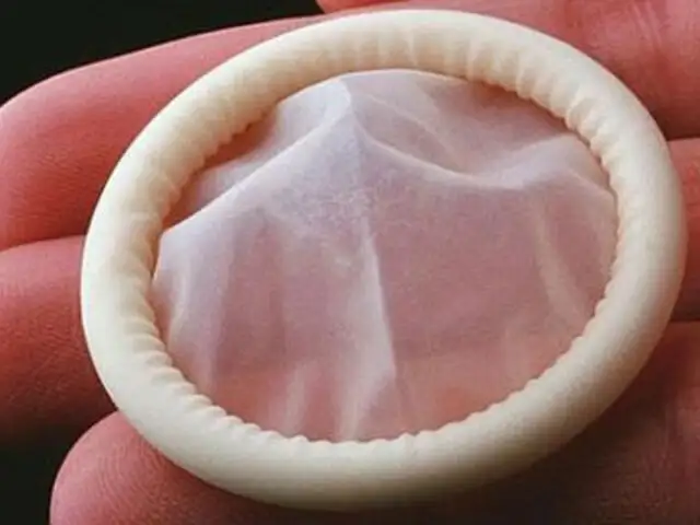 Japón: proponen distribuir condones con hueco para mejorar crecimiento en población