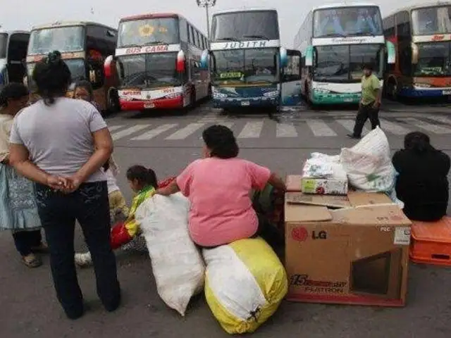 Incrementan precio de pasajes a Huancayo por bloqueo de Carretera Central