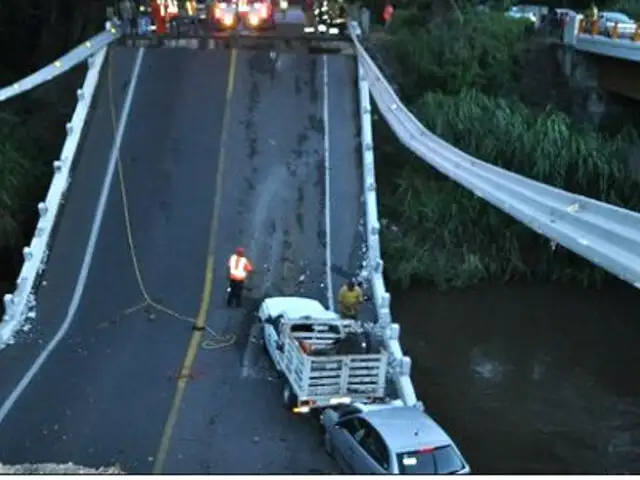 México: puente vehicular se desploma y deja al menos tres heridos en Morelos