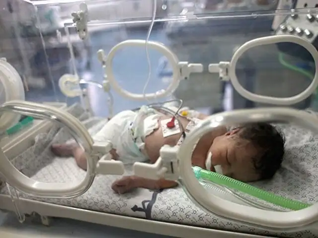 Gaza: rescatan a bebé del vientre de una mujer asesinada en bombardeo
