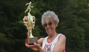 Atletismo: mujer de 99 años establece récord en 100 metros planos
