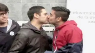 Chile: marino admite ser gay y recibe apoyo de su institución