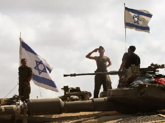 Ejército israelí replegó sus tropas de Gaza para trasladarse a la frontera