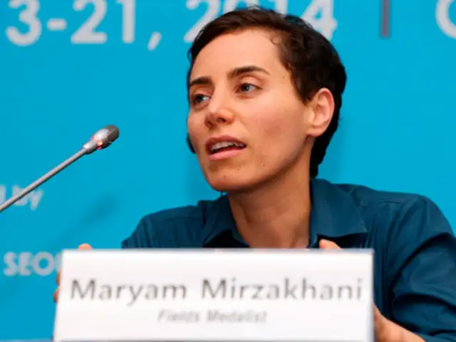 Profesora iraní es la primera mujer en ganar el ‘Nobel’ de matemáticas