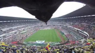 México: águila graba su espectacular vuelo sobre el estadio Azteca