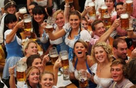 Alemania: miles de personas celebraron a lo grande el primer día del Oktoberfest