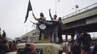 Irak: Estado Islámico instala pantallas gigantes para mostrar sangrientas ejecuciones