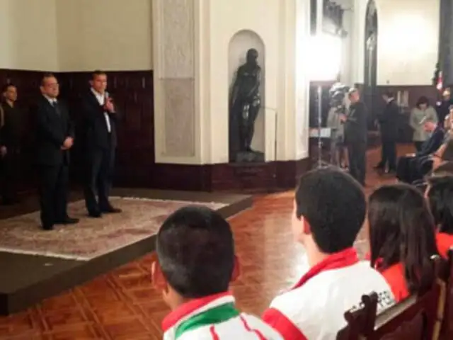 Presidente Humala a nuevos "jotitas": "Ustedes nos han dado alegrías"
