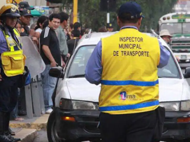 Intervienen taxis colectivos que operaban ilegalmente en Corredor Azul