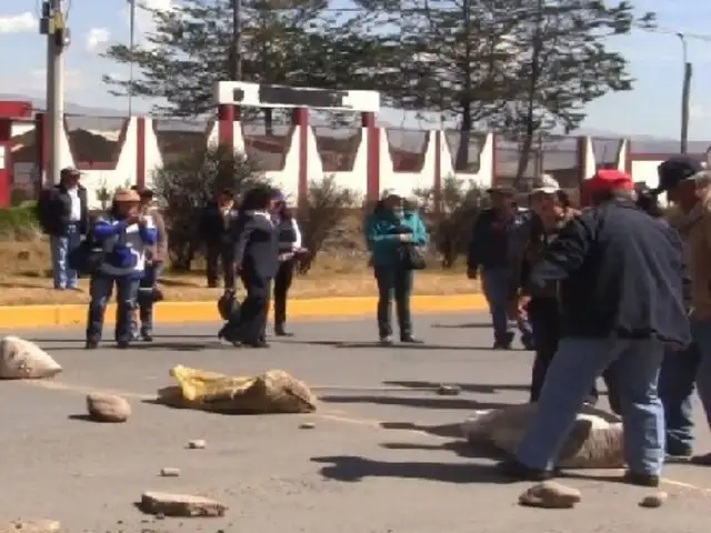 Pobladores protestan contra hidroeléctrica en la ruta Cusco-Puno