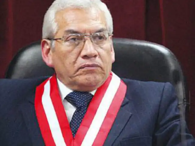 Vladimir Paz de la Barra presentó su  renuncia irrevocable al CNM