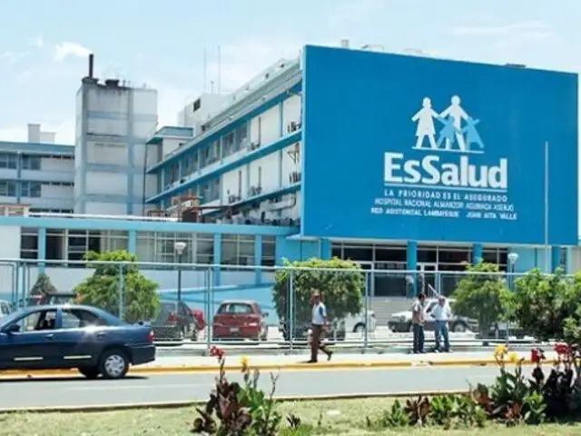 Trabajadores de Essalud anuncian huelga indefinida desde el 15 de octubre