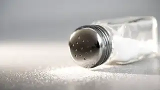 Expertos advierten que la sal provoca más de 1 millón de muertes al año