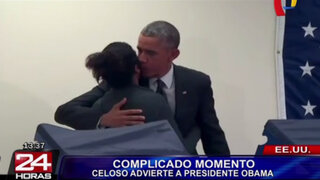 Presidente Barack Obama protagonizó ‘trío amoroso’ en elecciones en Chicago